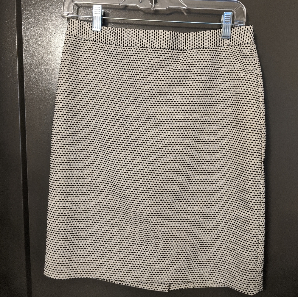 Loft Black and White Pencil Skirt Size 0
